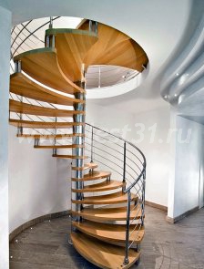 Винтовая лестница на металлокаркасе 26-15